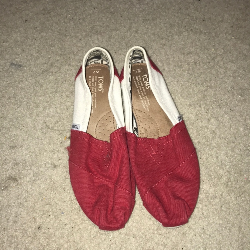 Toms shoes